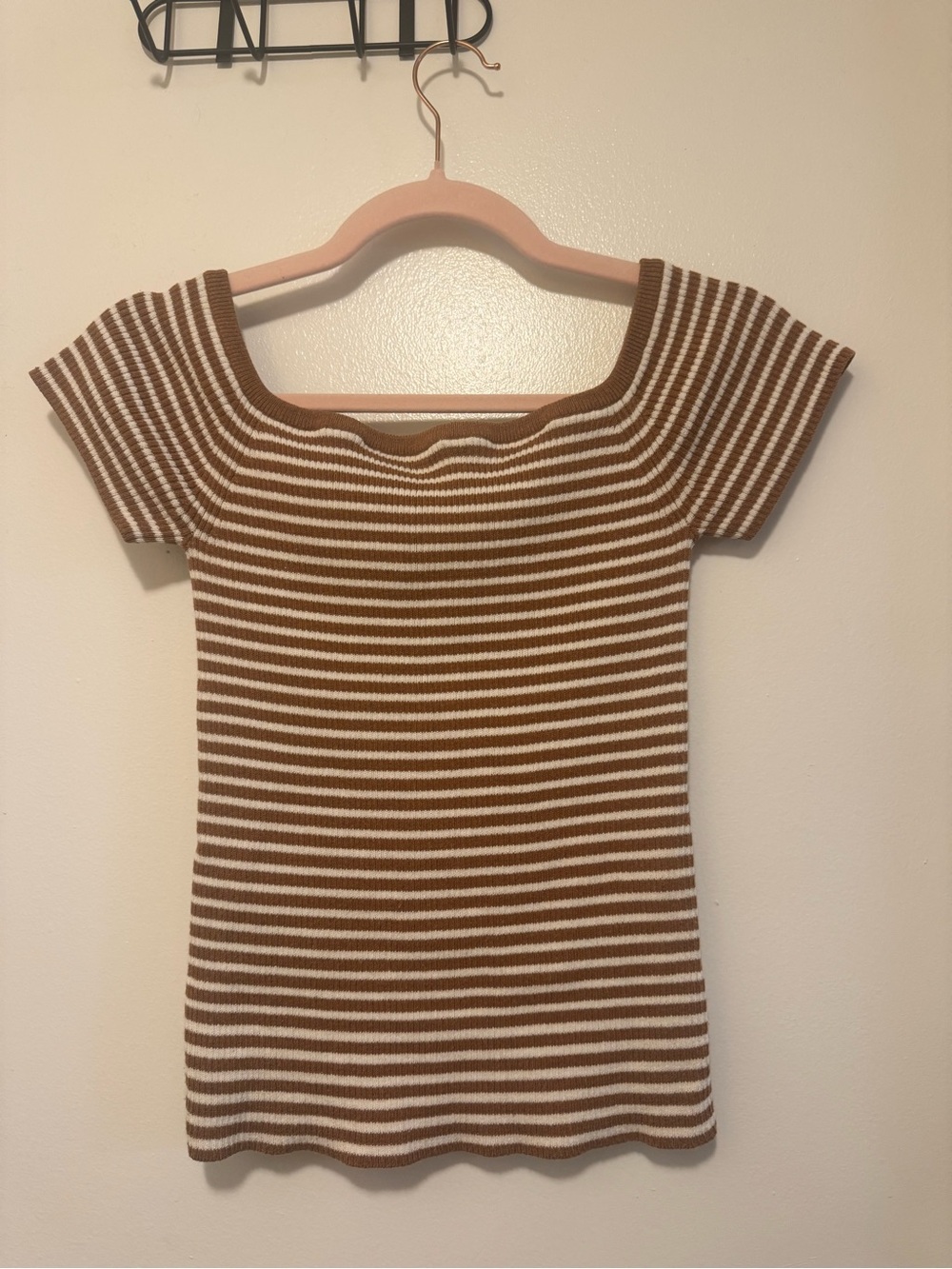 Striped Brown and White Knit Off-Shoulder Top Size M